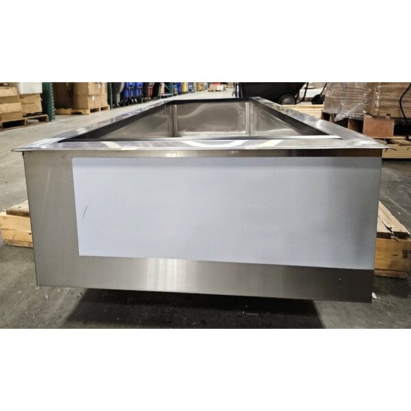 Scratch and Dent ServIt Five Pan Ice-Cooled Drop-In Food Well