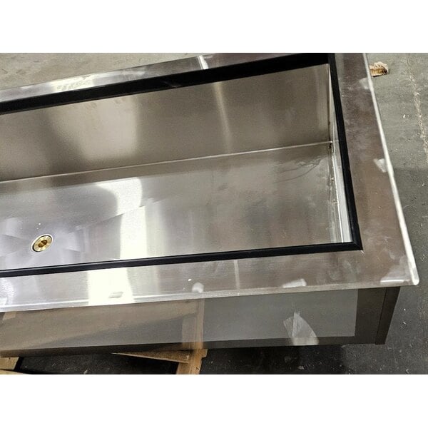 Scratch and Dent ServIt Five Pan Ice-Cooled Drop-In Food Well