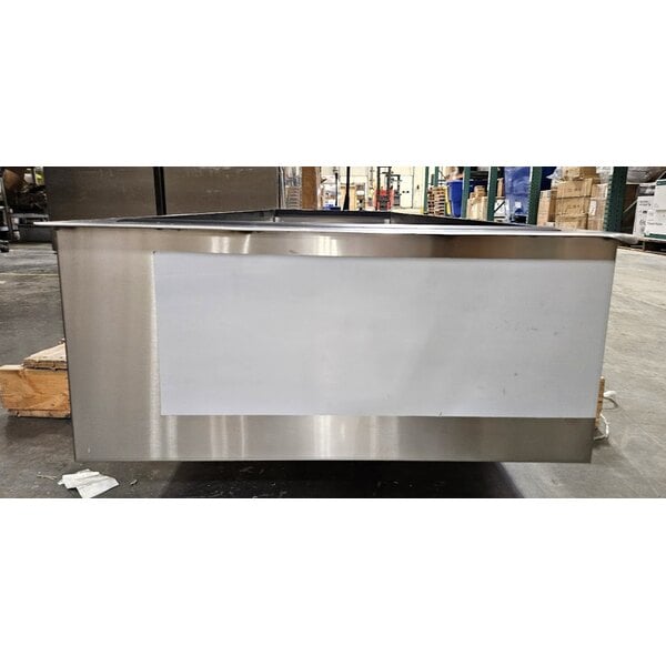 Scratch and Dent ServIt Five Pan Ice-Cooled Drop-In Food Well