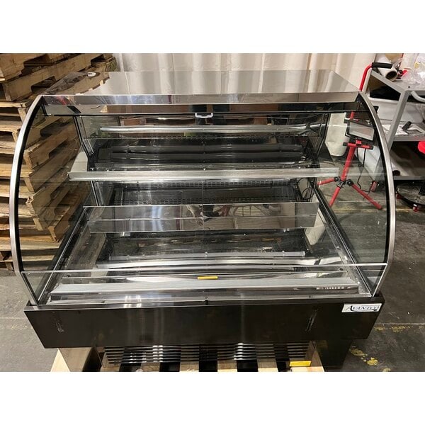 Scratch and Dent Avantco HAC-51-B 47 3/16" Black Horizontal Air Curtain Merchandiser with 1 Shelf and LED Lighting - 115V