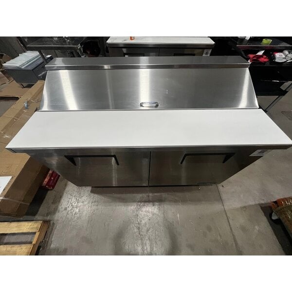 Scratch and Dent True TSSU-60-16-HC 60 3/8" 2 Door Refrigerated Sandwich Prep Table