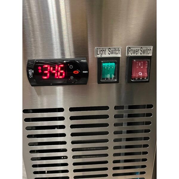 Scratch and Dent Avantco UDD-72-HC-S (2) Four Tap Kegerator Beer Dispenser - Stainless Steel, (3) 1/2 Keg Capacity