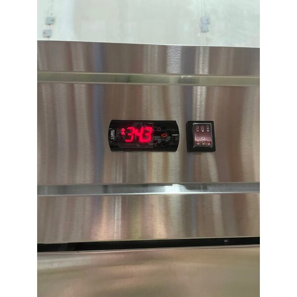 Scratch and Dent Avantco SS-3R-HC 81 5/16" Stainless Steel Solid Door Reach-In Refrigerator