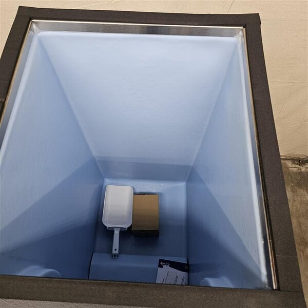 Scratch and Dent Avantco Ice BIN40022 22" Ice Storage Bin with Metallic Alloy Exterior - 383 lb.