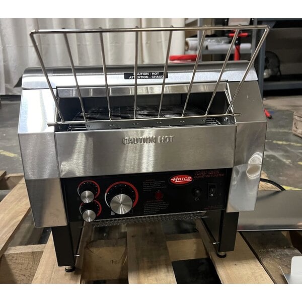 Scratch and Dent Hatco TQ-400 Toast Qwik Conveyor Toaster - 2" Opening, 120V