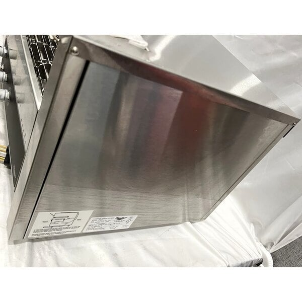 Scratch and Dent Vollrath CT4H-208950 JT3H Conveyor Toaster with 1 1/2"-3" Opening - 208V, 3600W