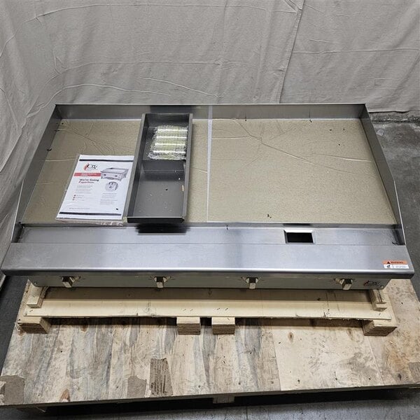 Scratch and Dent Cooking Performance Group G-CPG-48-M 48" Electric Countertop Griddle - 12,000W / 16,000W, 208 / 240V