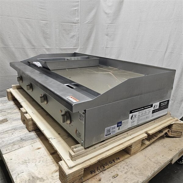 Scratch and Dent Cooking Performance Group G-CPG-48-M 48" Electric Countertop Griddle - 12,000W / 16,000W, 208 / 240V