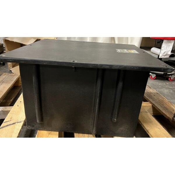 Scratch and Dent Ashland PolyTrap 4815 30 lb. Grease Trap with Threaded Connections