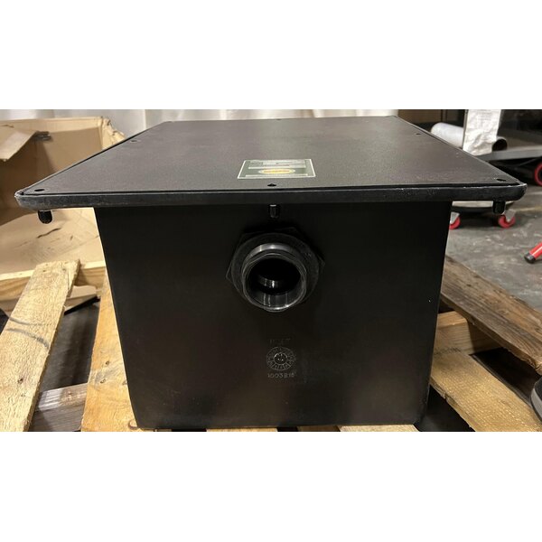 Scratch and Dent Ashland PolyTrap 4815 30 lb. Grease Trap with Threaded Connections