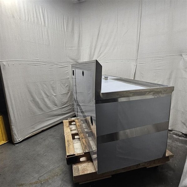 Scratch and Dent Regency 30" x 72" 16 Gauge Stainless Steel Beverage Table with Right Sink