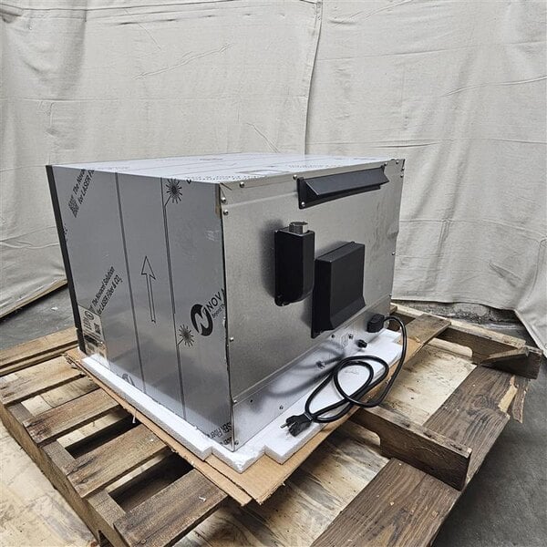 Scratch and Dent Cadco Anna OV-023 4-Shelf Half Size Medium-Duty Manual Countertop Convection Oven - 208-240V