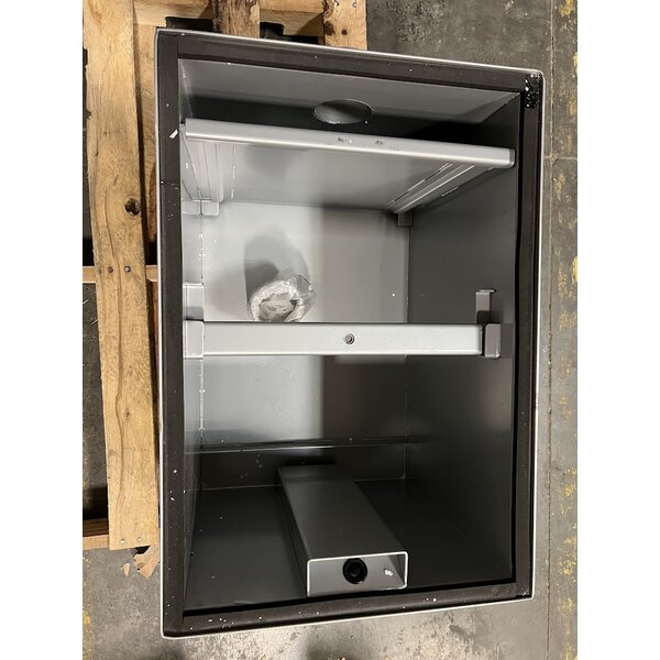 Scratch and Dent Regency 40 lb. 20 GPM Grease Trap with 3" Non-Threaded Connections - Non-PDI Certified
