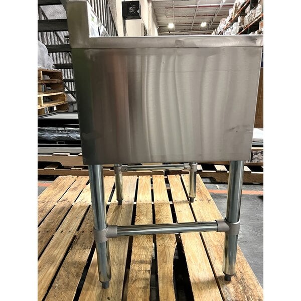 Scratch and Dent Regency 24" x 18 3/4" One Bowl Underbar Sink with Faucet and Right Drainboard