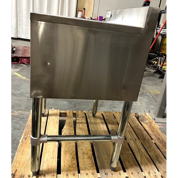 Scratch and Dent Regency 24" x 18 3/4" One Bowl Underbar Sink with Faucet and Right Drainboard