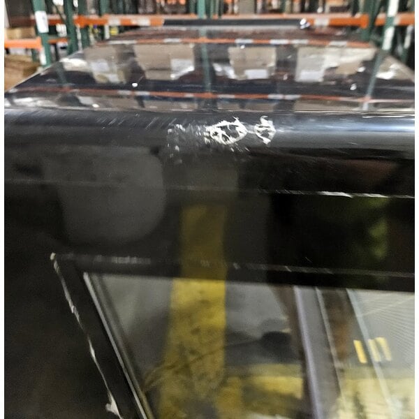 Scratch and Dent Avantco MAC-48HC 47" Black Vertical Air Curtain Merchandiser - 115V