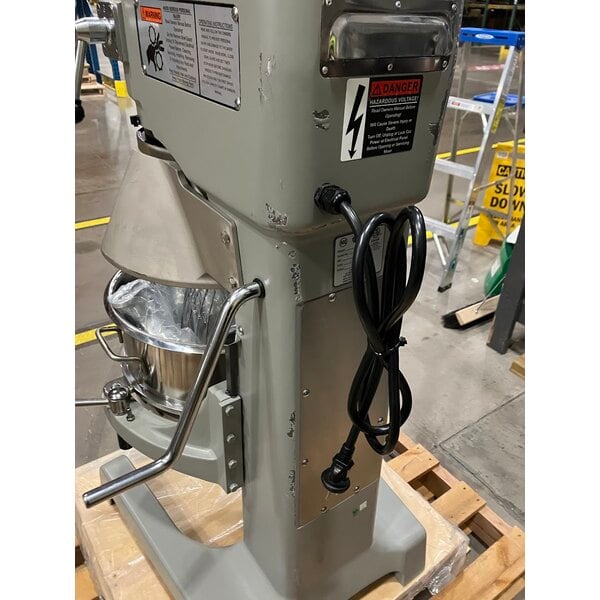 Scratch and Dent Globe SP30 30 Qt. Planetary Floor Mixer with Guard & Standard Accessories - 120V, 1 hp