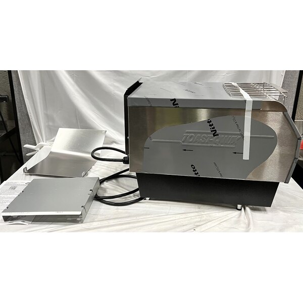Scratch and Dent Hatco TQ-800 Toast Qwik Conveyor Toaster - 2" Opening, 208V