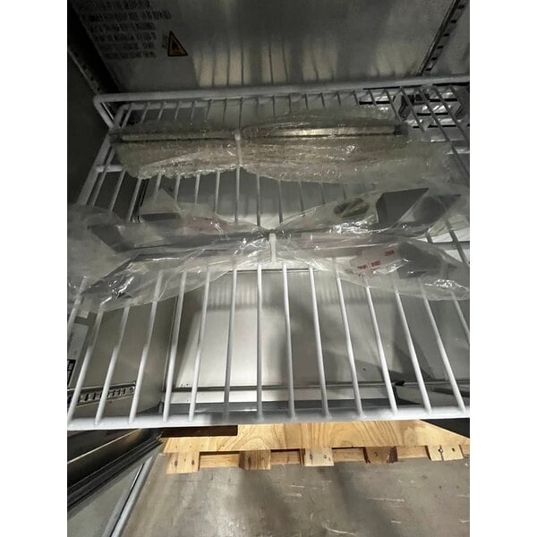 Scratch and Dent MainStreet Equipment 70" Standard Top 3 Door Refrigerated Sandwich Prep Table
