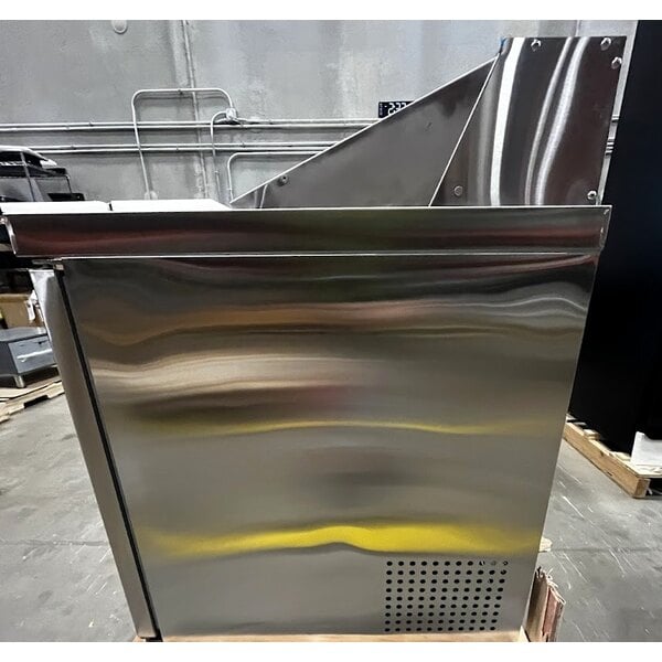 Scratch and Dent MainStreet Equipment 70" Standard Top 3 Door Refrigerated Sandwich Prep Table