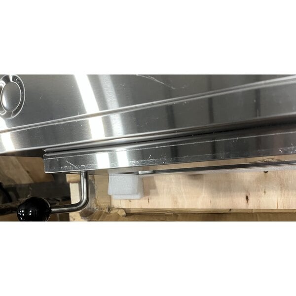 Scratch and Dent Avantco DPO-18-S Single Deck Countertop Pizza/Bakery Oven - 1700W, 120V