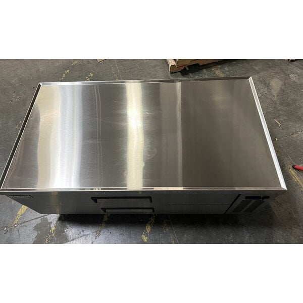 Scratch and Dent Avantco CBE-60-HC 60" 2 Drawer Refrigerated Chef Base