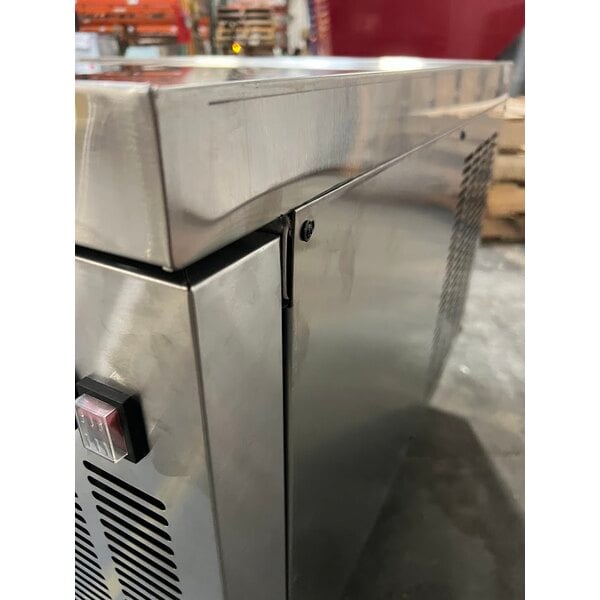 Scratch and Dent Avantco CBE-60-HC 60" 2 Drawer Refrigerated Chef Base
