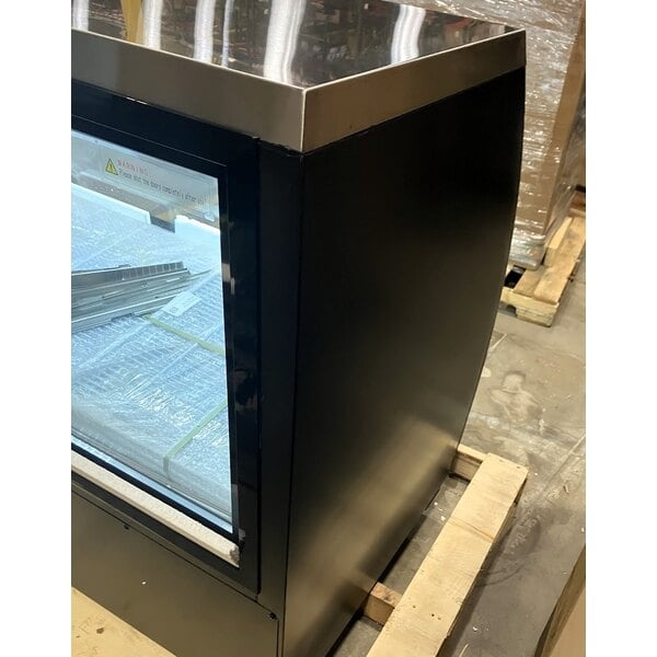 Scratch and Dent Avantco DLC82-HC-B 82" Black Curved Glass Refrigerated Deli Case