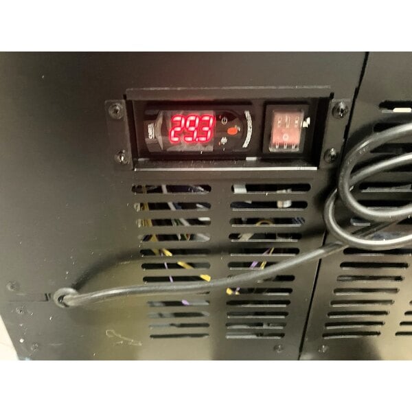 Scratch and Dent Avantco DLC82-HC-B 82" Black Curved Glass Refrigerated Deli Case