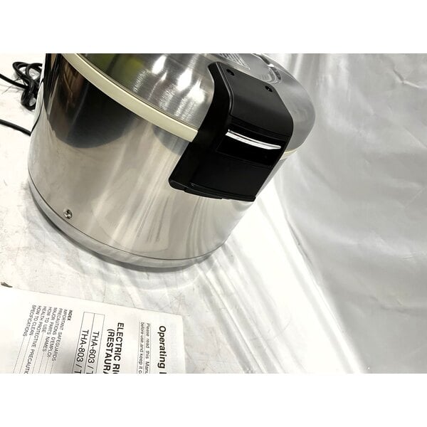 Scratch and Dent Zojirushi THA-603SA 66 Cup (Cooked) Stainless Steel Electric Rice Warmer with Removable Pot - 120V, 77W