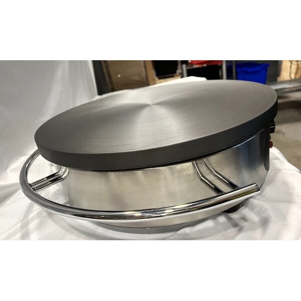Scratch and Dent Waring WSC165B 16" Round Crepe Maker - 208/240V, 2170/2880W