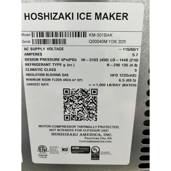 Scratch and Dent Hoshizaki KM-301BAK KM Edge 30" ADA Compliant Air-Cooled Undercounter Crescent Cube Ice Machine with Bin - 285 lb.