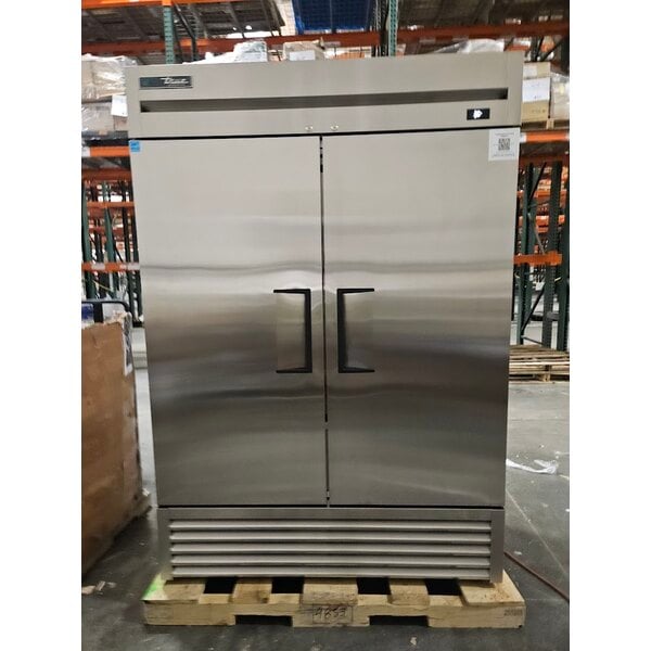 Scratch and Dent True T-49-HC 54 1/8" Solid Door Reach-In Refrigerator