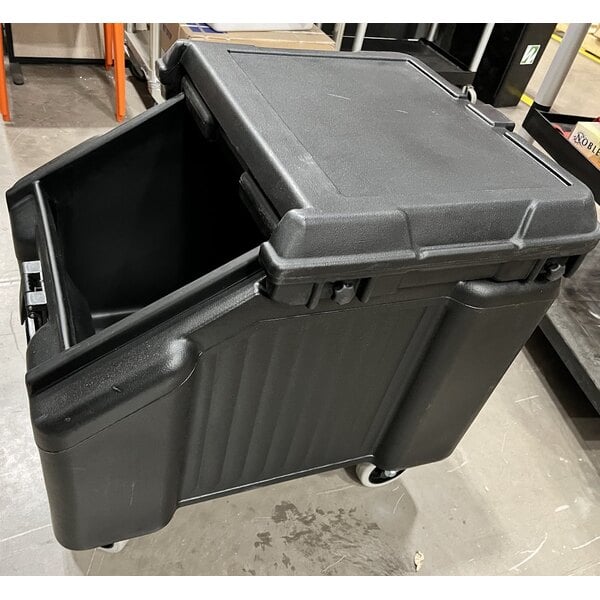 Scratch and Dent Cambro ICS100L110 SlidingLid™ Black Mobile Ice Bin - 100 lb. Capacity