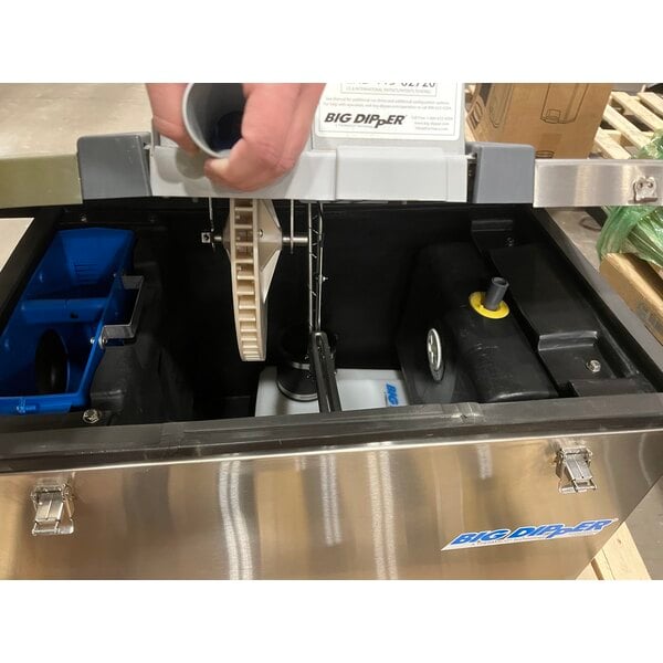 Scratch and Dent Thermaco Big Dipper W-350-IS 85 lb. Automatic Grease Trap