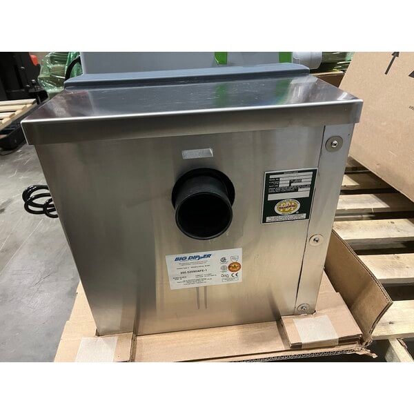Scratch and Dent Thermaco Big Dipper W-350-IS 85 lb. Automatic Grease Trap