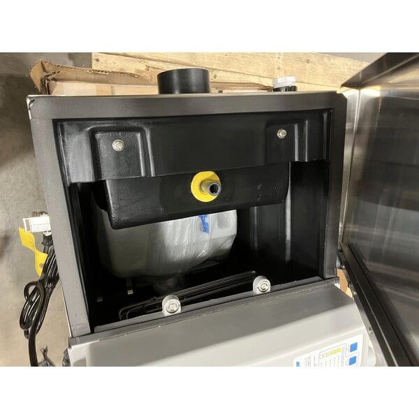 Scratch and Dent Thermaco Big Dipper W-500-IS 108 lb. Automatic Grease Trap