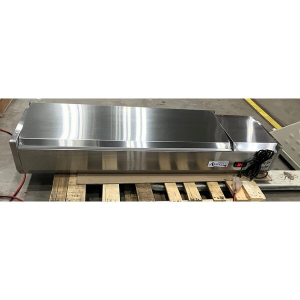 Scratch and Dent Avantco CPT-60 59" Countertop Refrigerated Prep Rail