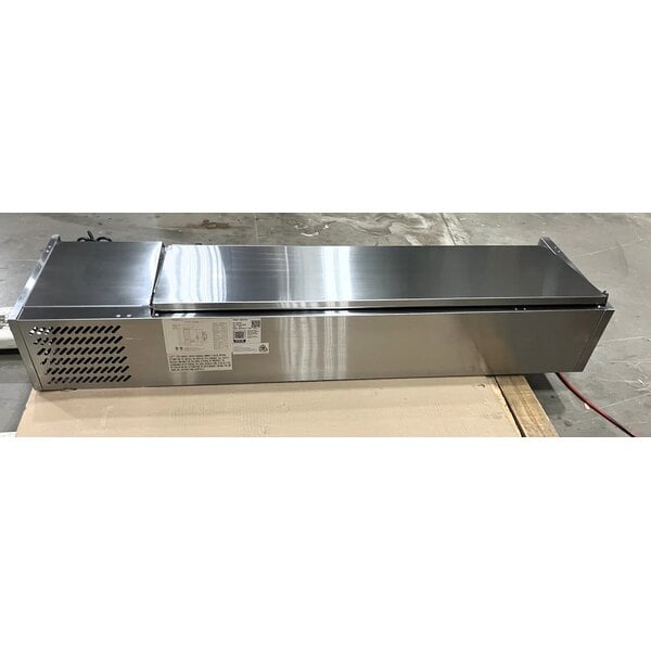 Scratch and Dent Avantco CPT-60 59" Countertop Refrigerated Prep Rail