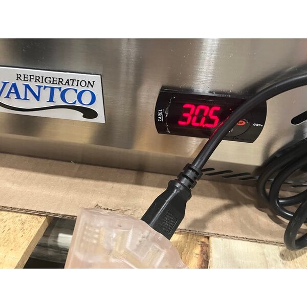 Scratch and Dent Avantco CPT-60 59" Countertop Refrigerated Prep Rail