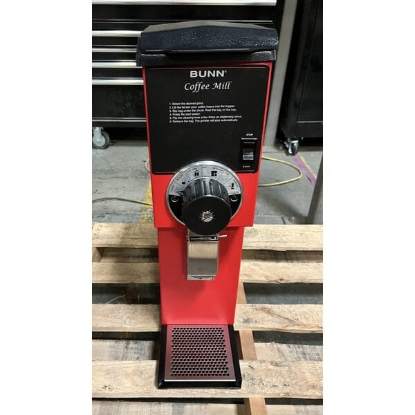 Scratch and Dent Bunn 22100.0001 G3 HD 3 lb. Red Bulk Coffee Grinder