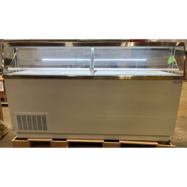Scratch and Dent Avantco CPW-88-HC 88 3/4" 16 Tub White Deluxe Ice Cream Dipping Cabinet