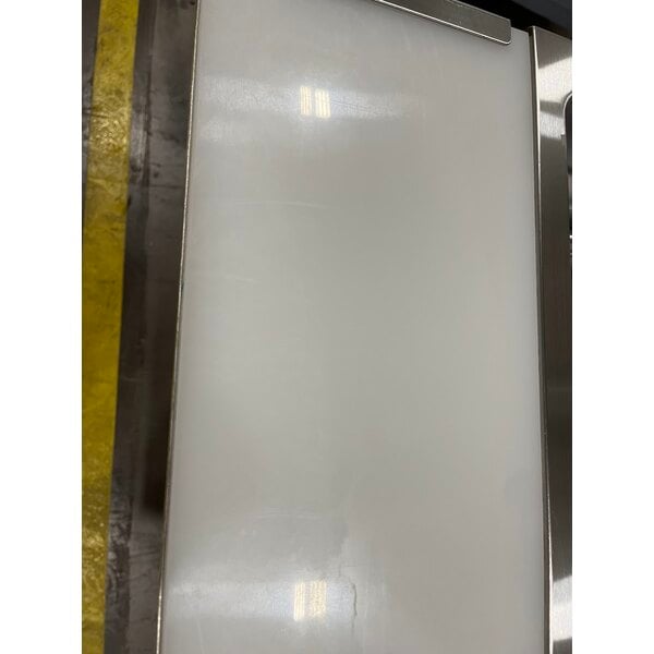 Scratch and Dent Avantco STE-2S Two Pan Open Well Electric Steam Table with Undershelf - 120V, 1000W