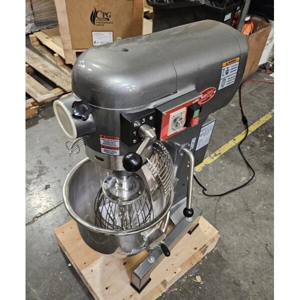 Scratch and Dent Avantco MX20H 20 Qt. Planetary Stand Mixer with Guard & Standard Accessories - 120V, 1 1/2 hp