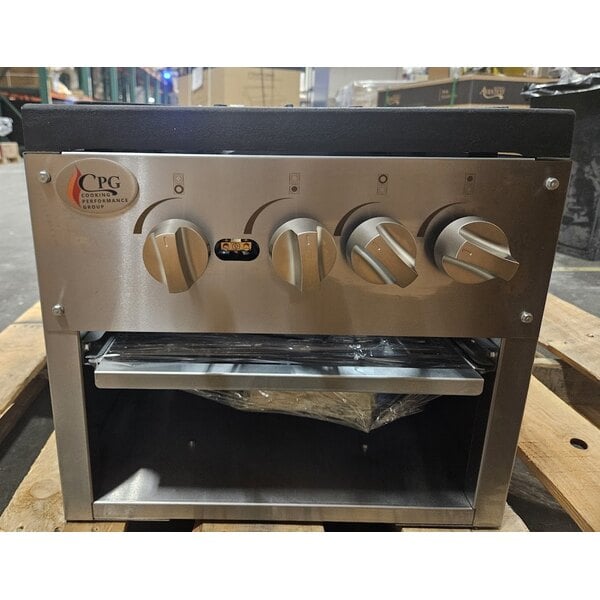 Scratch and Dent Cooking Performance Group CPG-DSPR-N Natural Gas Stock Pot Range - 160,000 BTU