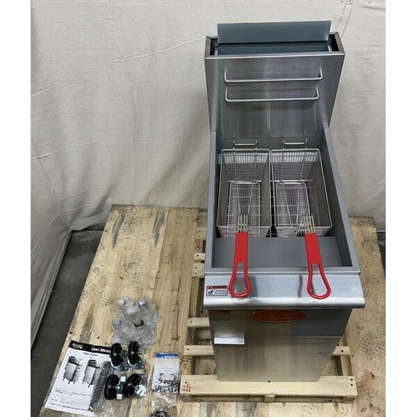 Scratch and Dent Avantco FF50 Liquid Propane 50 lb. Stainless Steel Floor Fryer - 120,000 BTU