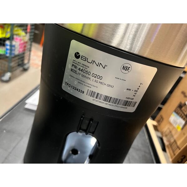 Scratch and Dent Bunn 44050.0200 TF 1.5 Gallon Stainless Steel ThermoFresh Server with Mechanical Sight Gauge and Removable Base