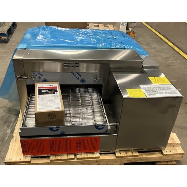 Scratch and Dent Lincoln 1132-000-V Impinger II 1100 Series FastBake Ventless Electric Conveyor Oven, Right to Left Operation - 10kW, 208V, 3 Phase