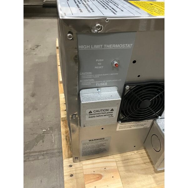 Scratch and Dent Lincoln 1132-000-V Impinger II 1100 Series FastBake Ventless Electric Conveyor Oven, Right to Left Operation - 10kW, 208V, 3 Phase