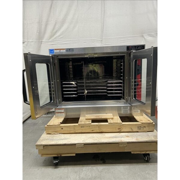 Scratch and Dent Vulcan VC5ED-12D1 240/3 Single Deck Full Size Electric Convection Oven With Legs - 240V, Field Convertible, 12 kW